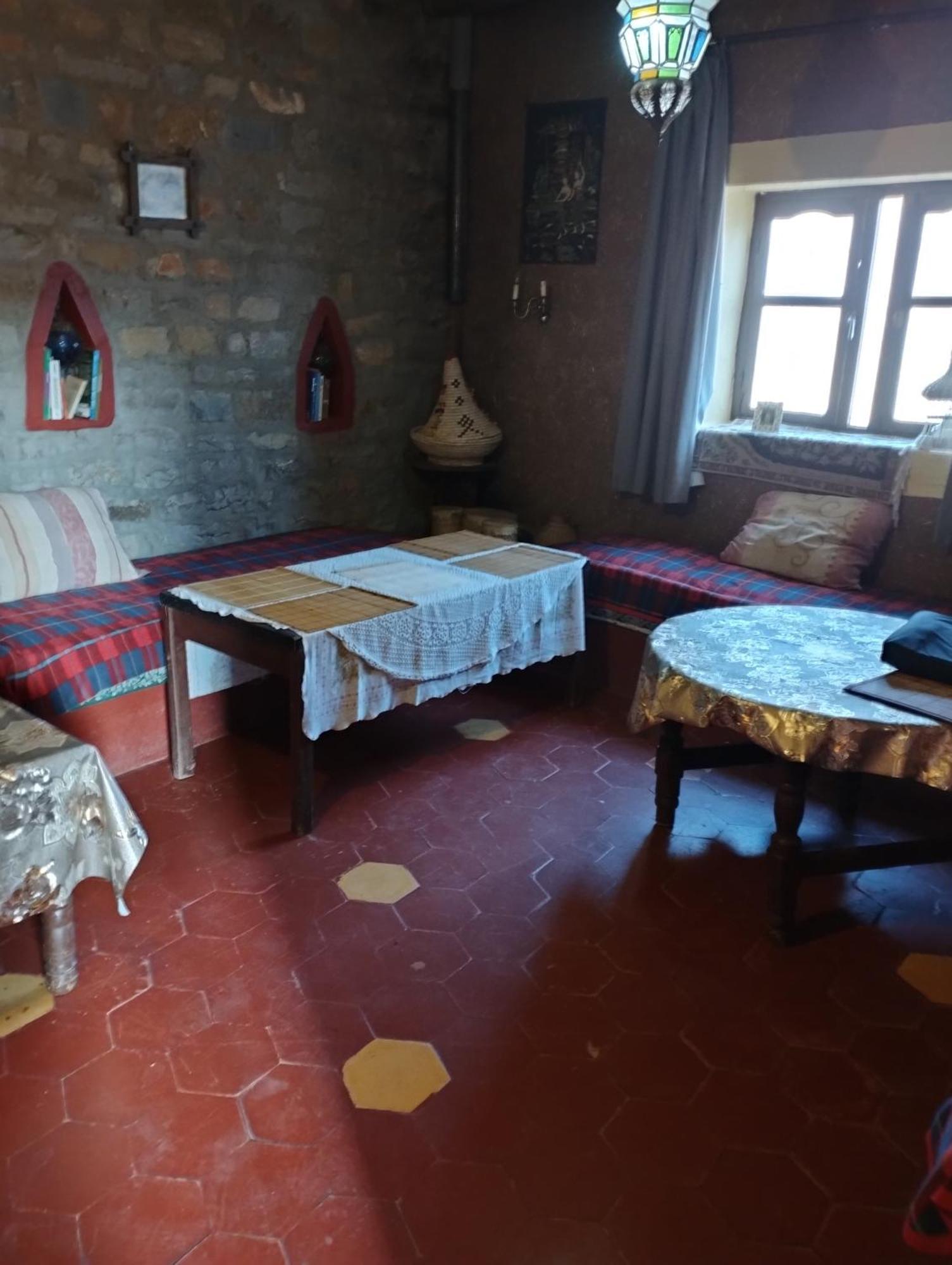 Auberge Hostel Traditionnel Tinghir ภายนอก รูปภาพ